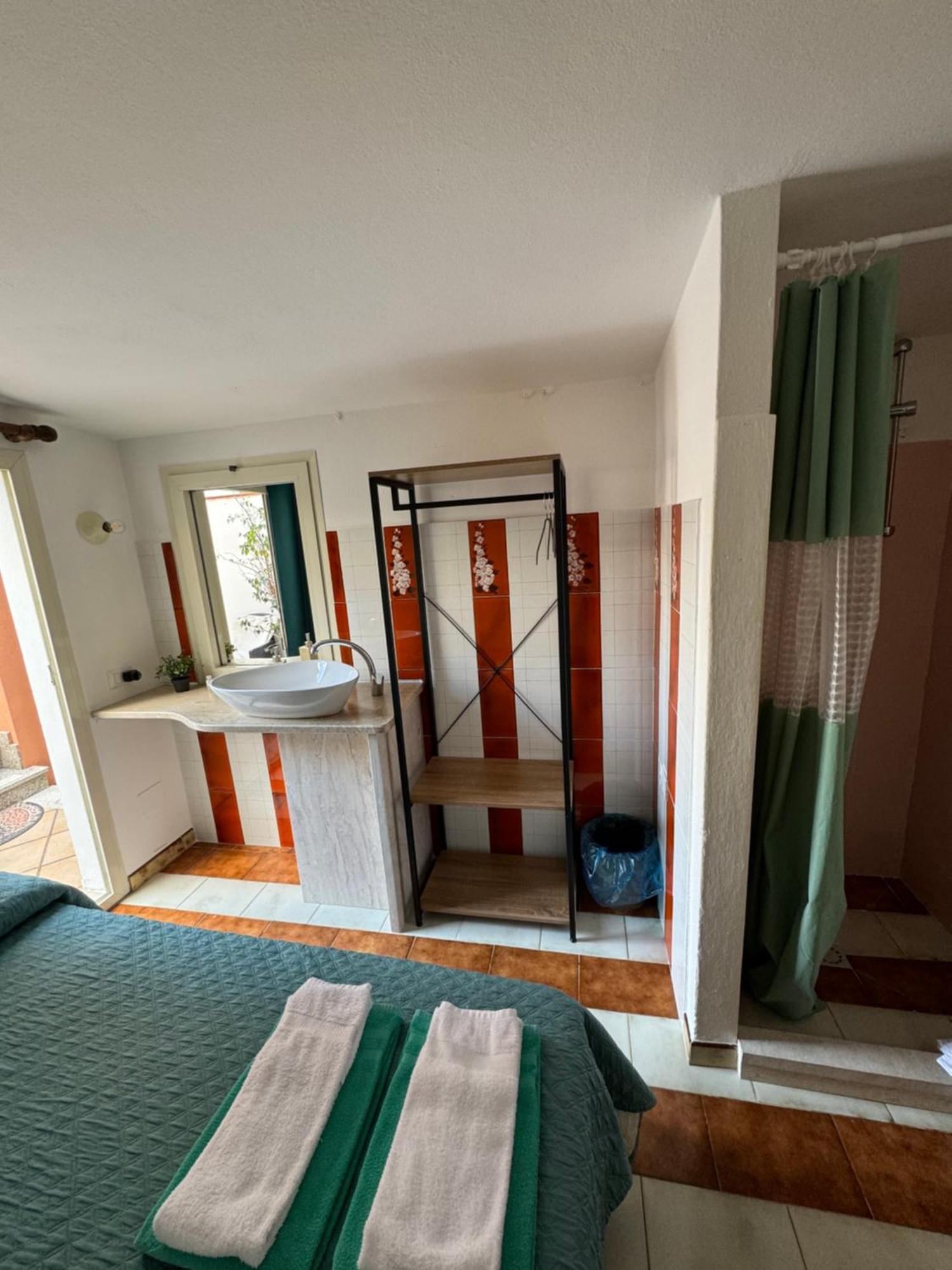 Economi Depandance Olbia Hotel Buitenkant foto
